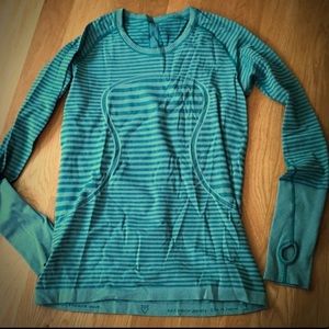 Lululemon Teal Swiftly tech long sleeve crew sz 12